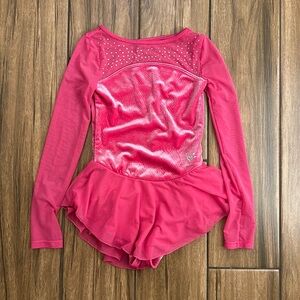 Girls Ice Skating/Gymnastics Leo